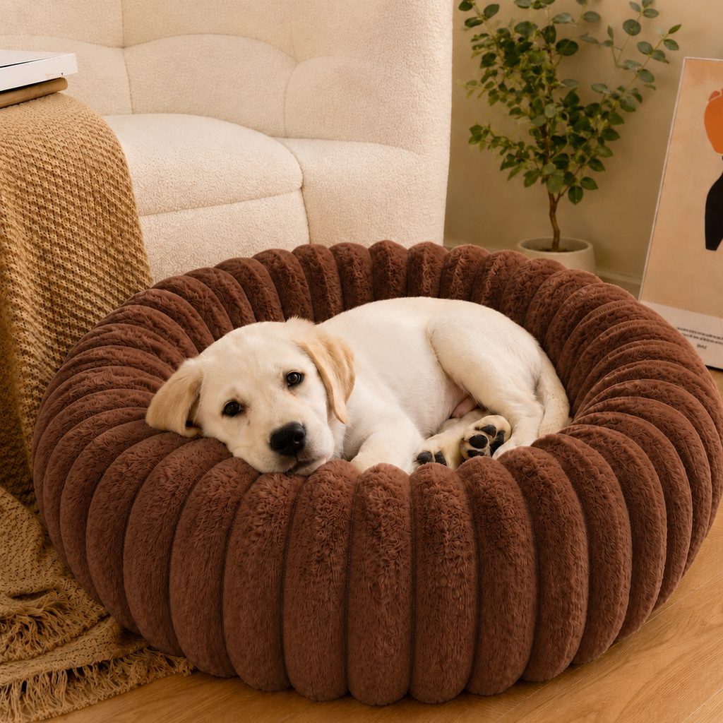 Plush Donut Pet Bed – Raised Rim Comfort