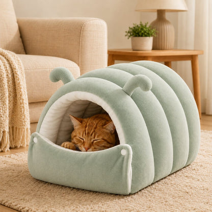 Plush Cat Cave Bed – Cozy Semi-Enclosed Hideaway