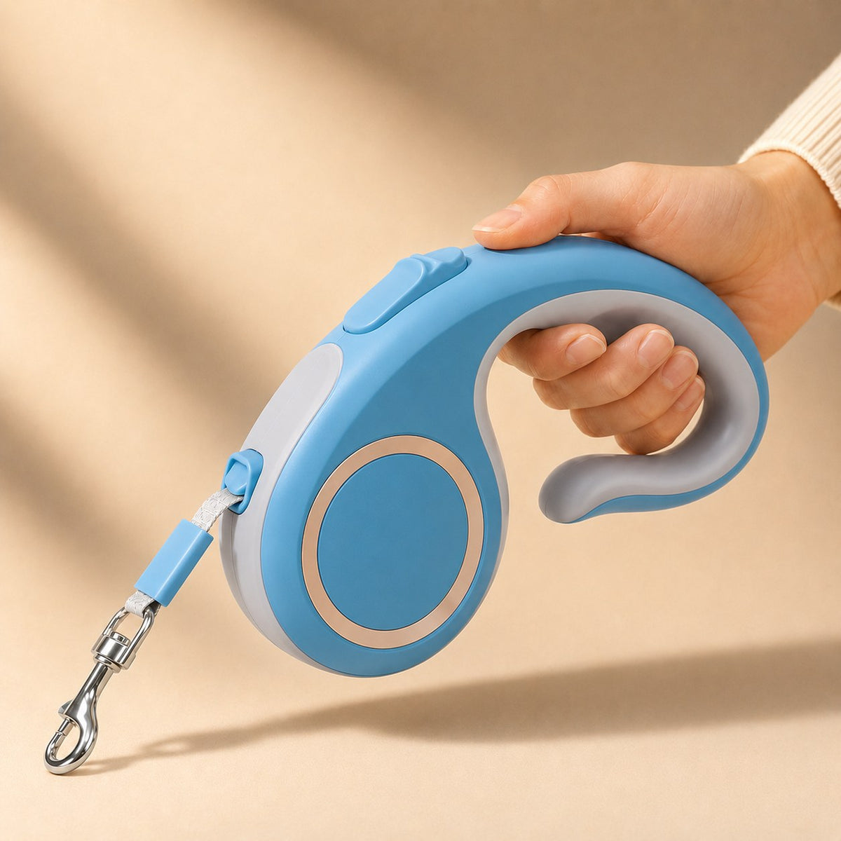 Retractable Dog Leash – Tangle-Free with One-Button Brake